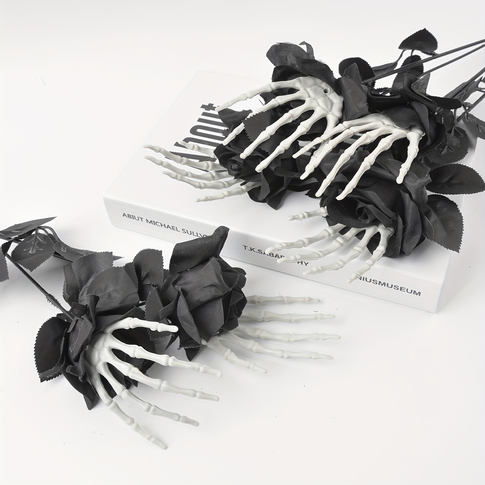 Plastikowe czarne sztuczne róż – Halloween Skeleton Decoration recenzja i cena